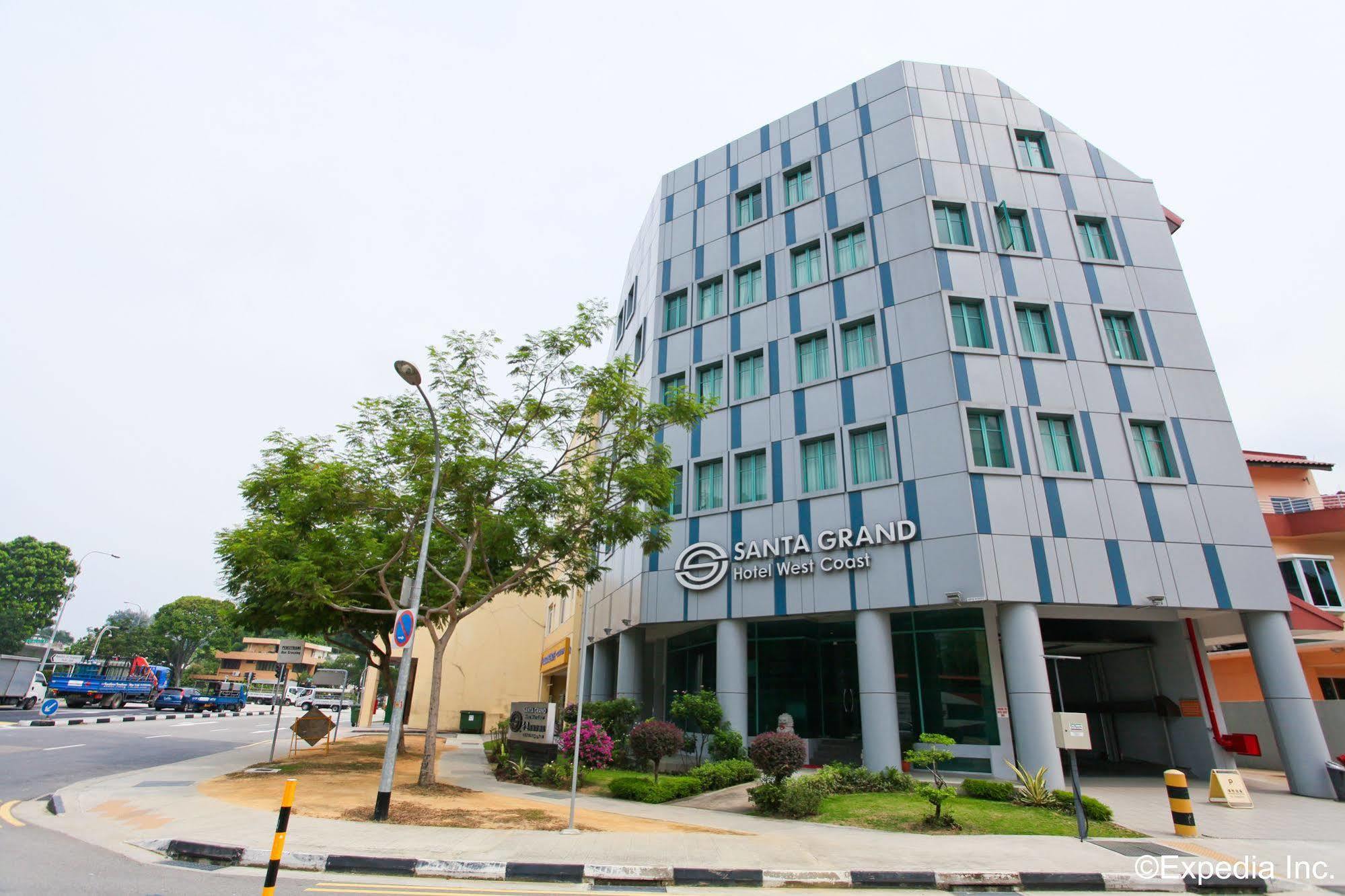 Khách sạn The Quay West Coast 3*